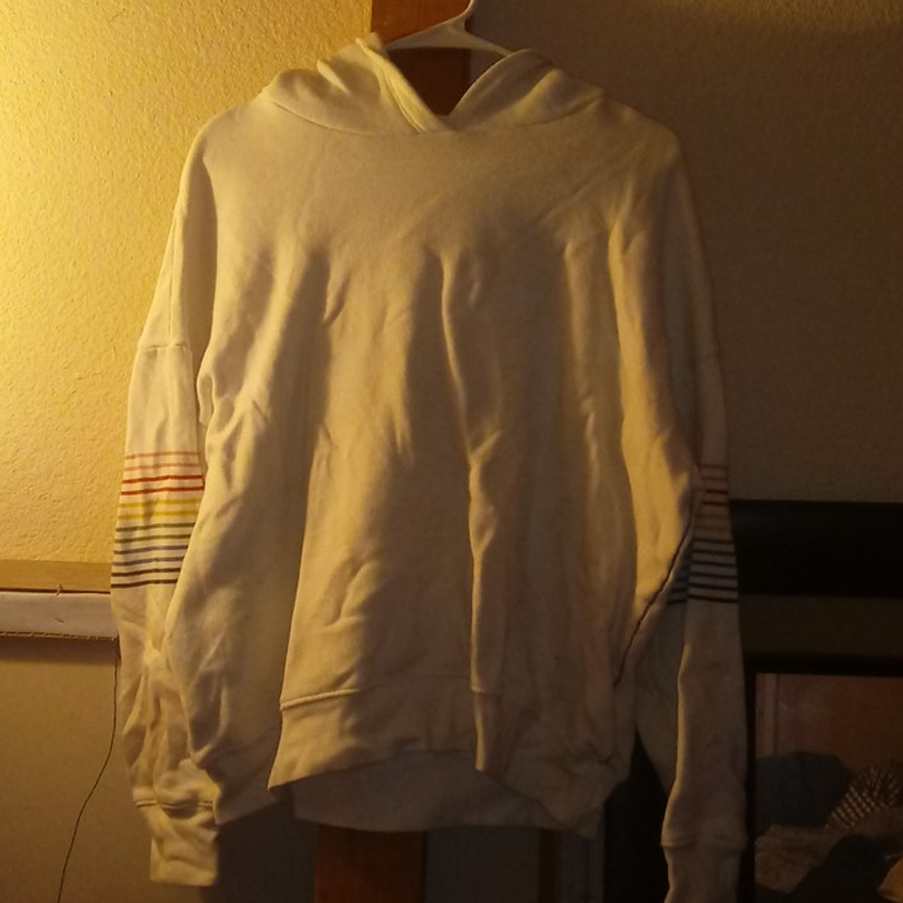 Pullover hoodie